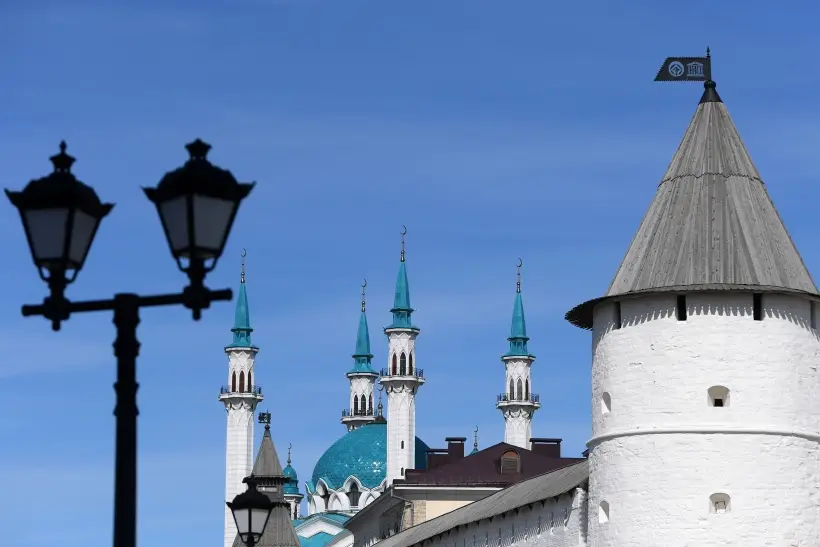 Отдых на ноябрьские праздники 2025: варианты поездок по России