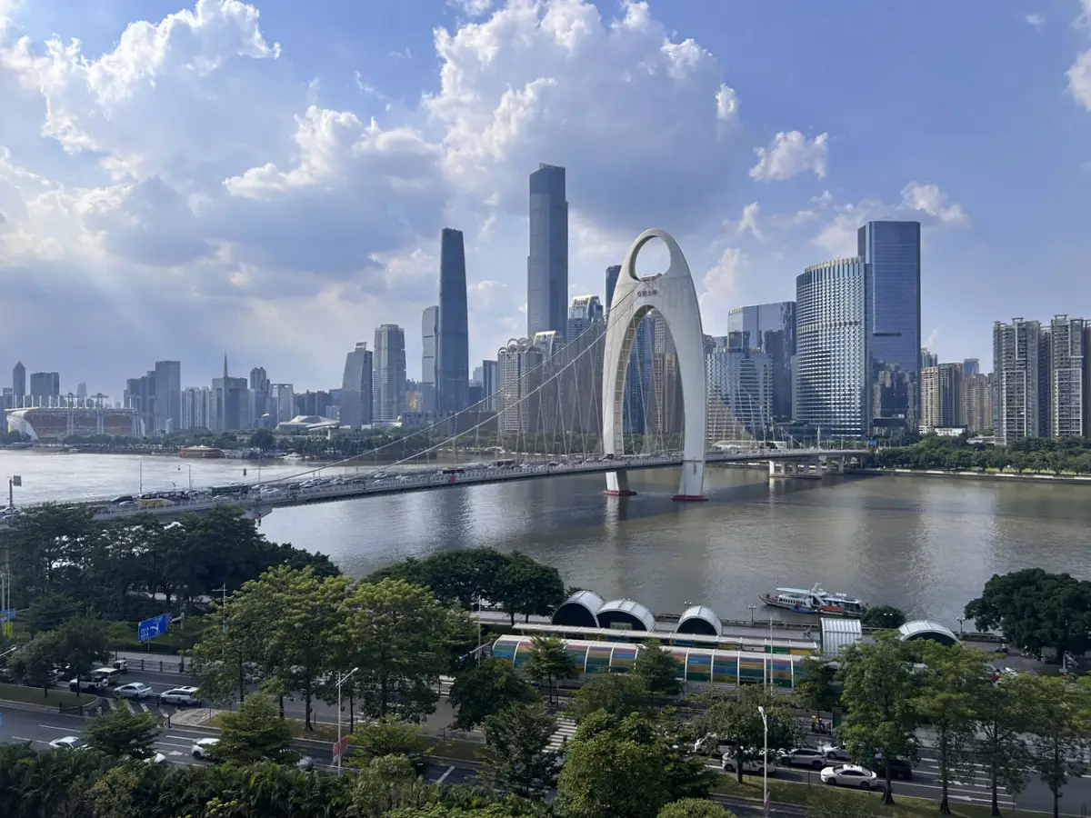 Города и провинции Китая: что посмотреть в Шанхае, Гуанчжоу, Иу и Ханчжоу