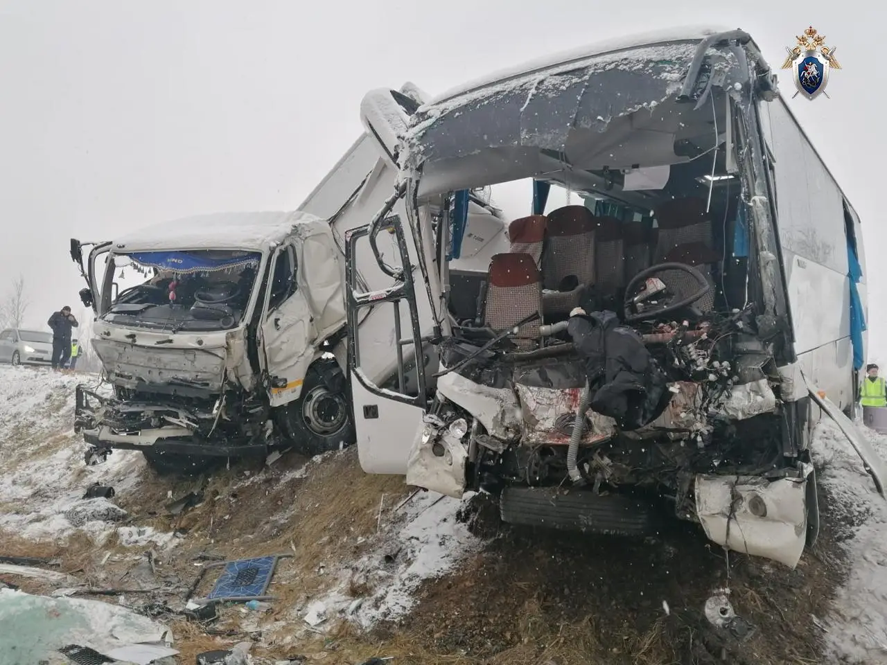 Около 20 человек обратились к медикам после ДТП с участием автобуса в Приамурье. Фото. © СУ СК России по Амурской области