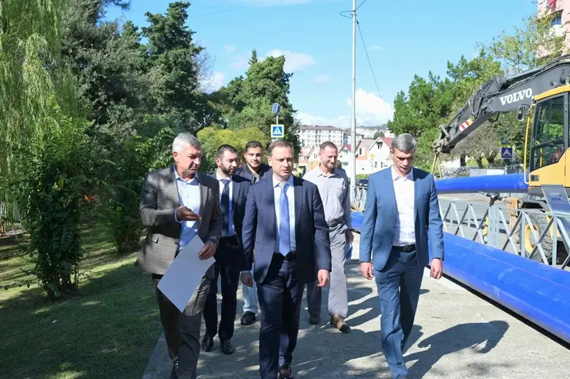 В Сочи строится магистральный водовод. Фото