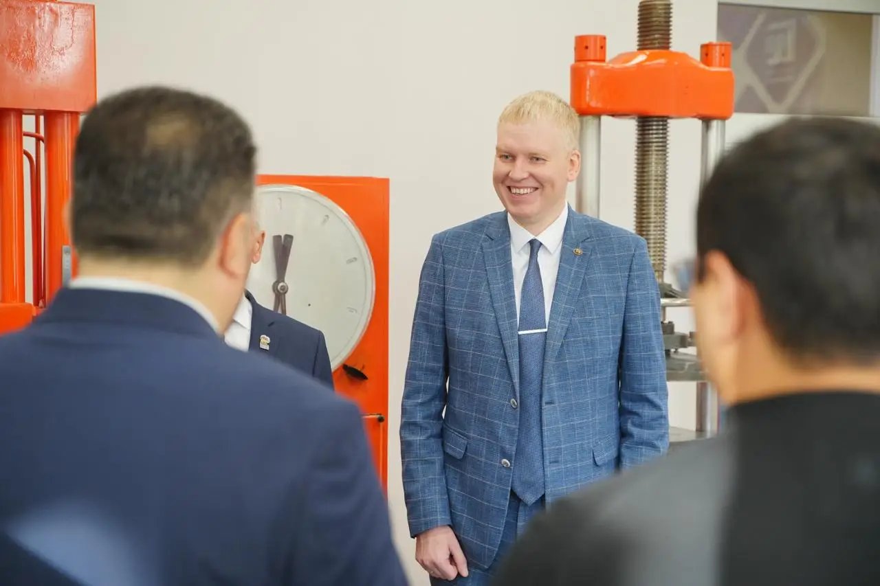 Лаборатории студенческого конструкторского бюро открыли в КубГТУ. Фото. © Пресс-служба КубГТУ. Тимофей Волков