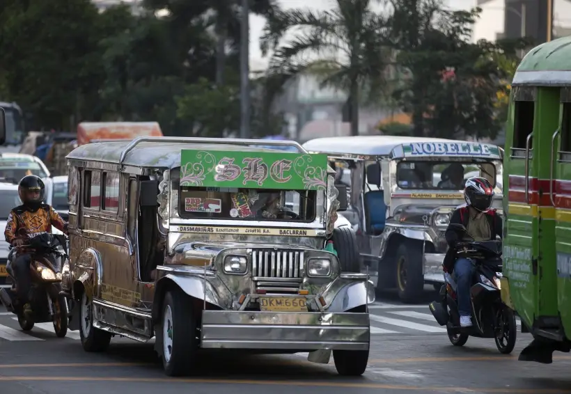Более миллиона человек эвакуировали на Филиппинах из-за тайфуна 
