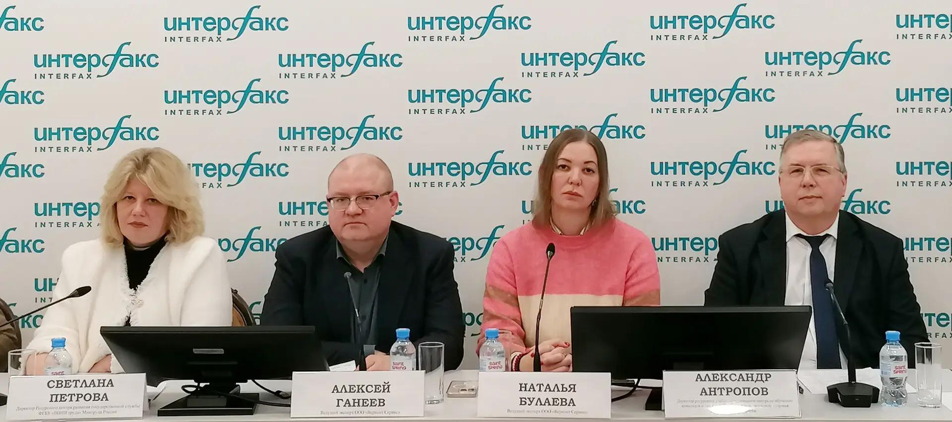 Вузы Петербурга стали комфортнее, но доступность для инвалидов по-прежнему низкая - эксперты