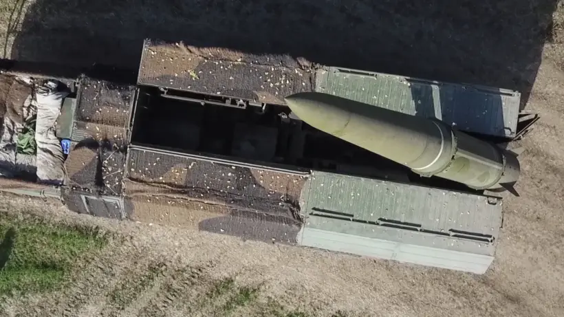 Боевой расчет ОТРК "Искандер-М" нанес удар по ракетной позиции ВСУ. Фото