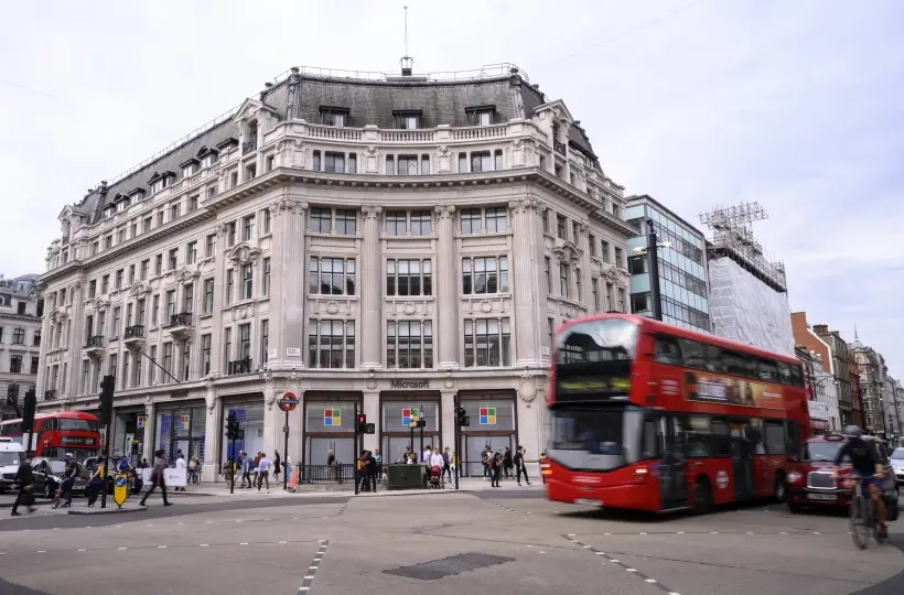 Лондонская Бонд-стрит возглавила рейтинг самых дорогих торговых улиц мира. Фото. © РИА Новости. Джастин Гриффитс-Уилльямс