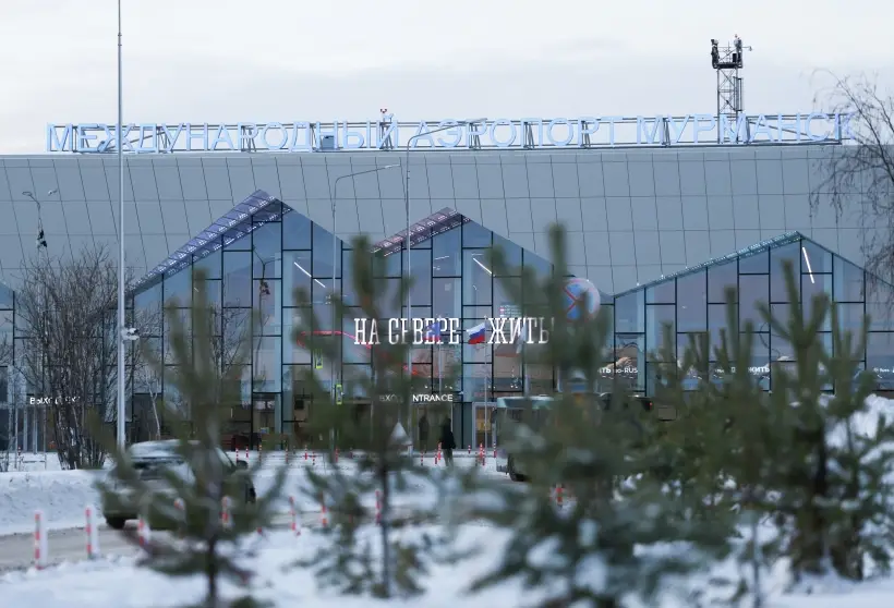 В Мурманске открыли новый пассажирский терминал аэропорта. Фото. Новый терминал аэропорта Мурманска. © РИА Новости. Дмитрий Дубов