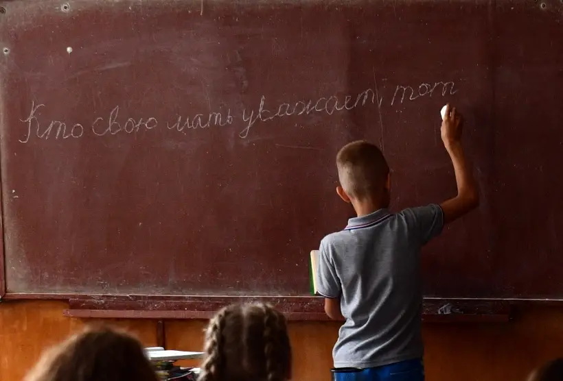 Русский язык стал обязательным для изучения в школах КНДР