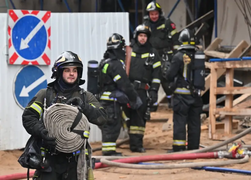 Около 2 тыс. проверок соблюдения пожарных норм прошло на столичных стройках с начала года. Фото. © РИА Новости. Илья Питалев