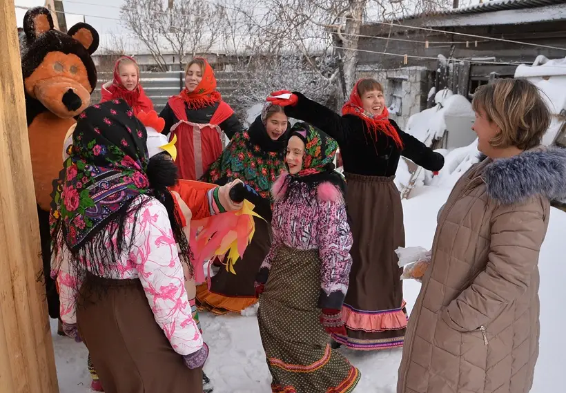 Забытые традиции Нового года: праздничные ритуалы в России и других странах