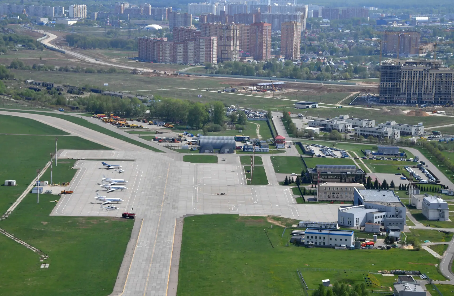 Москва купила у 