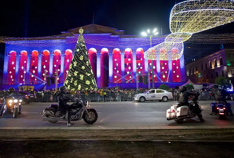 Куда поехать на Новый год: в России или за рубеж. Советы и идеи