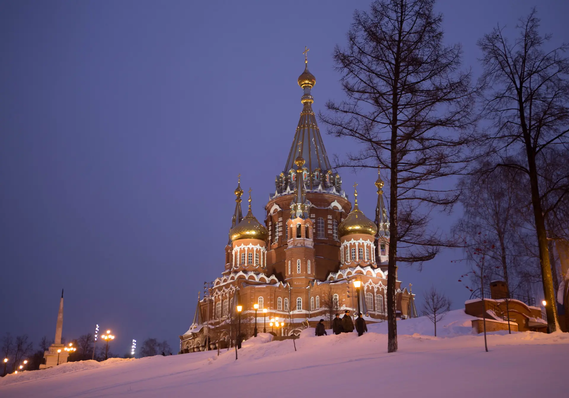 Удмуртия запустит ретропоезд сообщением Ижевск-Сарапул. Фото. Вид на Свято-Михайловский собор в Ижевске. © РИА Новости. Виталий Белоусов