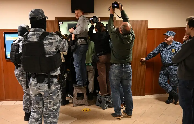 Процесс по делу певицы Ларисы Долиной и покупательницы ее квартиры Полины Лурье вызвал повышенный интерес со стороны прессы. РИА Новости. Владимир Астапкович 