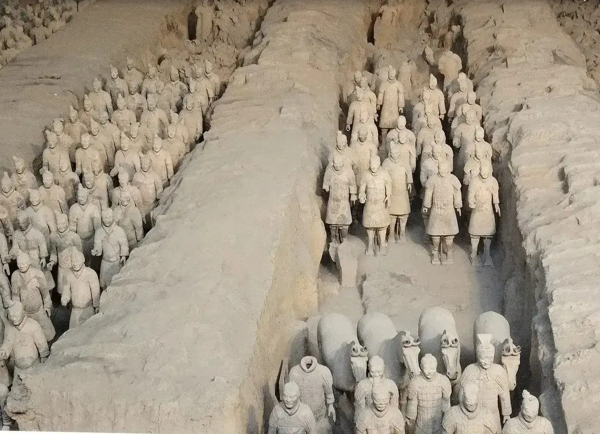 Терракотовая армия из Китая осенью приедет на выставку в Москву. Фото. © 