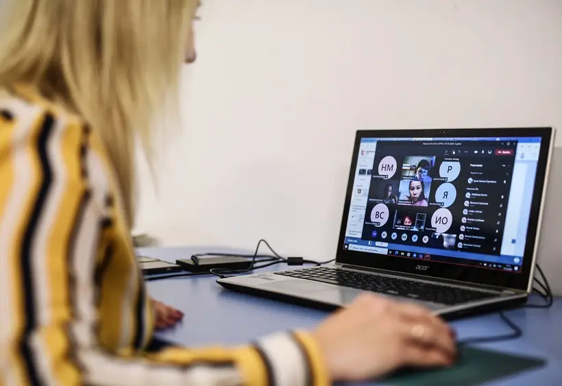 Пилот по сдаче онлайн-экзаменов с использованием биометрии запустят в РФ в начале 2026 года - аппарат Григоренко. Фото. © РИА Новости. Владимир Астапкович