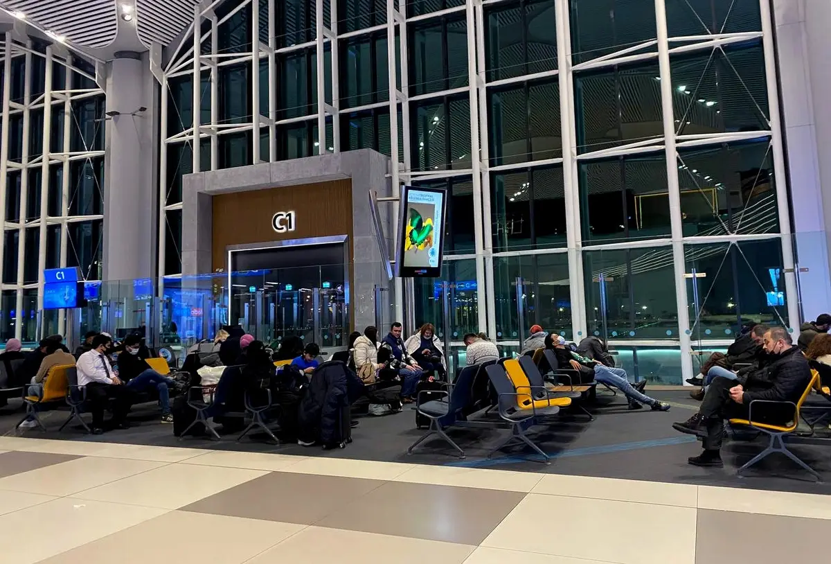 Открыта первая очередь нового терминала аэропорта Сабиха Гекчен в Стамбуле. Фото. Пассажиры ожидают вылета в международном аэропорту имени Сабихи Гёкчен в Стамбуле. © РИА Новости. Алексей Башлов