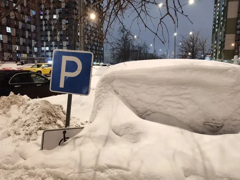 Сильный снегопад и метель прогнозируются в регионах центра европейской части России. Фото. © 