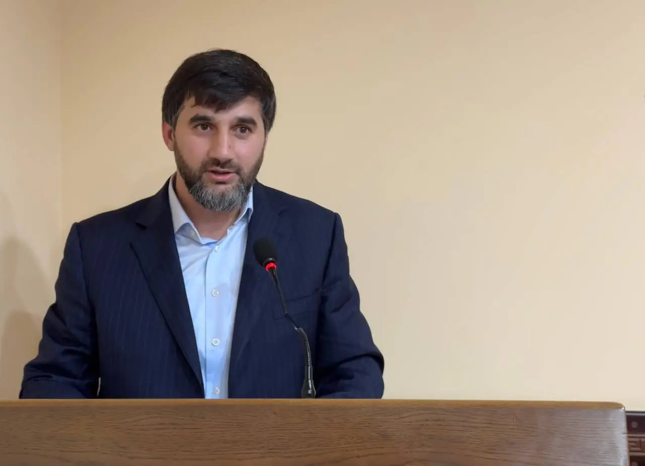 Экс-главу Буйнакского района Дагестана задержали по подозрению в коррупции. Фото. © Пресс-служба администрации Буйнакского района Дагестана. Гаджи Зайдинов