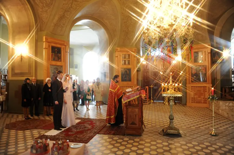 Венчание. Что нужно знать о православном обряде: суть, правила, приметы, цена