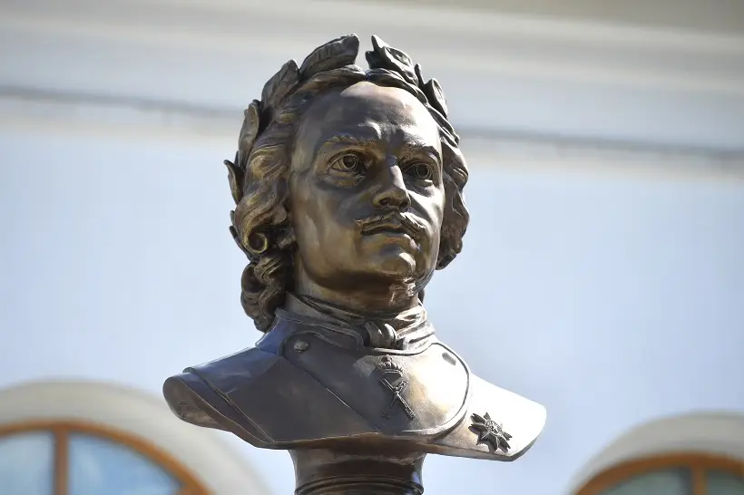 8 февраля (28 января по старому стилю) 1724 года Петр I подписал указ об учреждении Академии наук и художеств в Петербурге. Фото