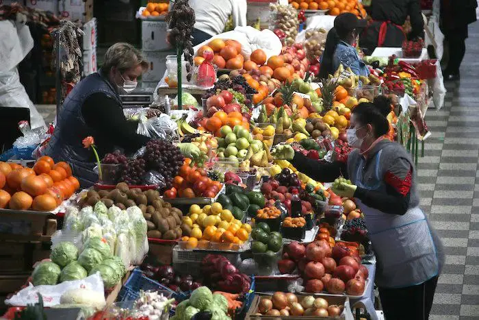 Налоговые поступления от потребсферы на Кубани в 2025г выросли на 5% - до 100 млрд рублей. Фото. © 