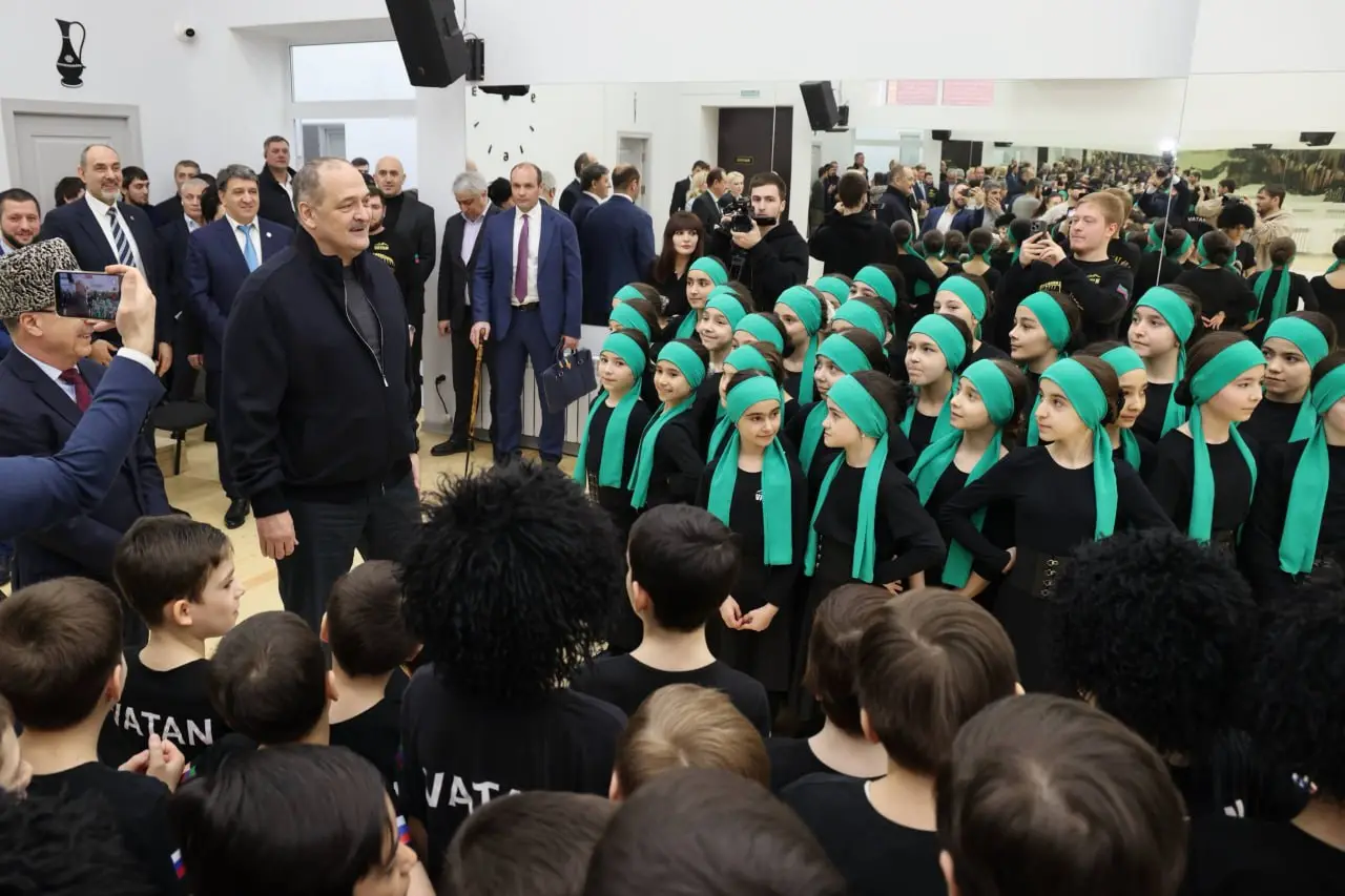 Открытие здания ансамбля танца "Ватан" © Пресс-служба главы Дагестана. Муса Салгереев