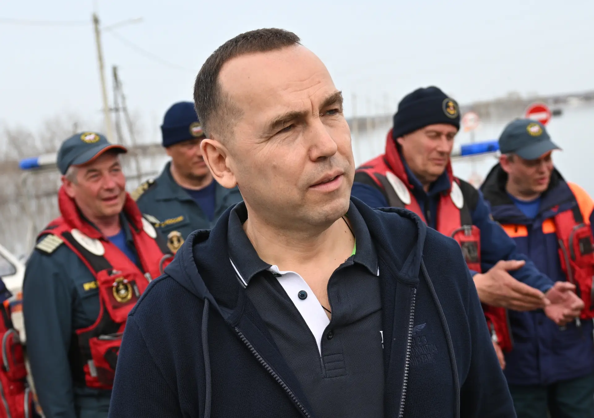 Курганский губернатор просит не засорять реки, чтобы избежать заторов в паводок. Фото. © РИА Новости. Кирилл Зыков