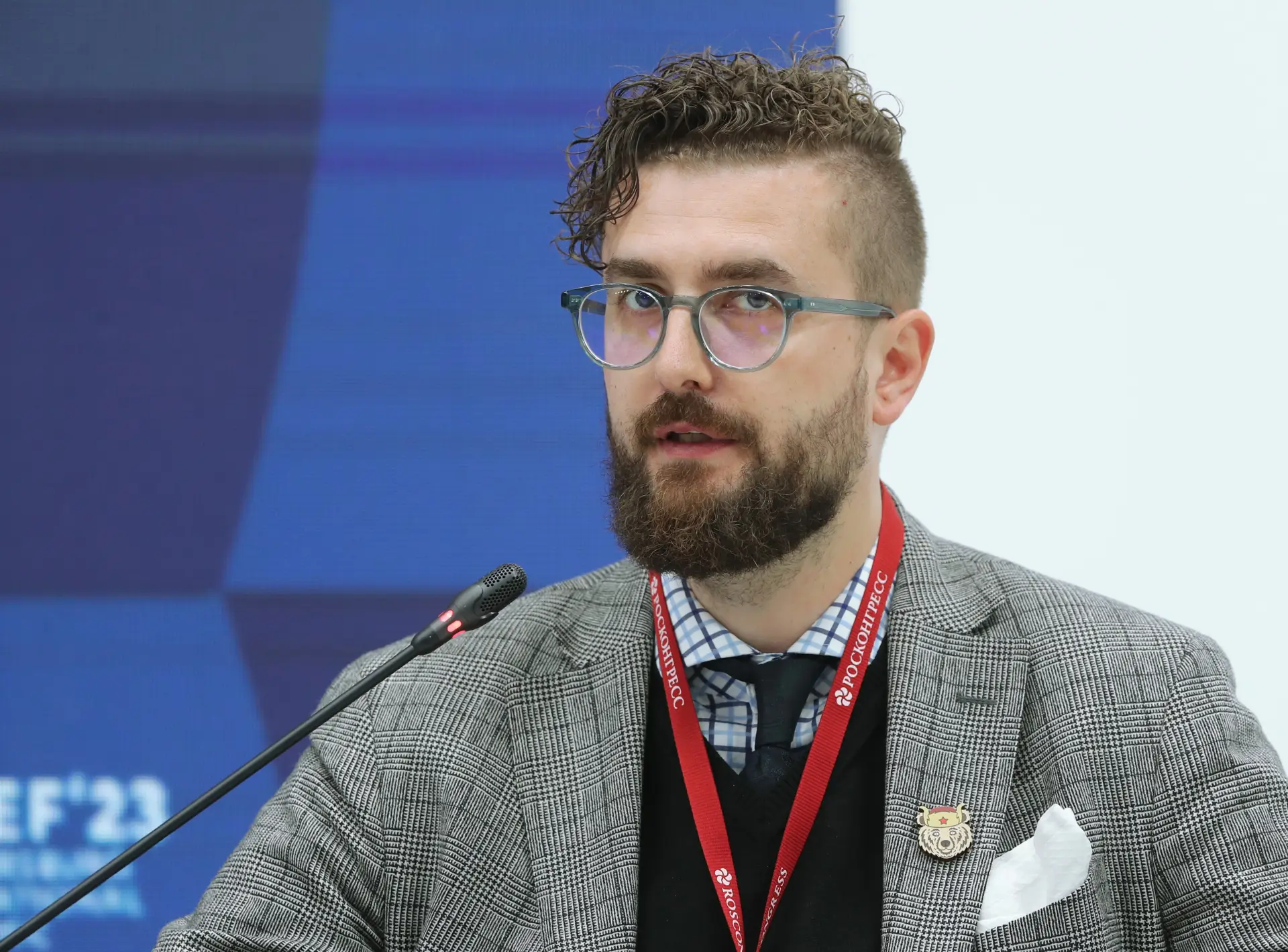 Задержан глава комитета по госзаказу Петербурга. Фото. © РИА Новости. Ирина Мотина