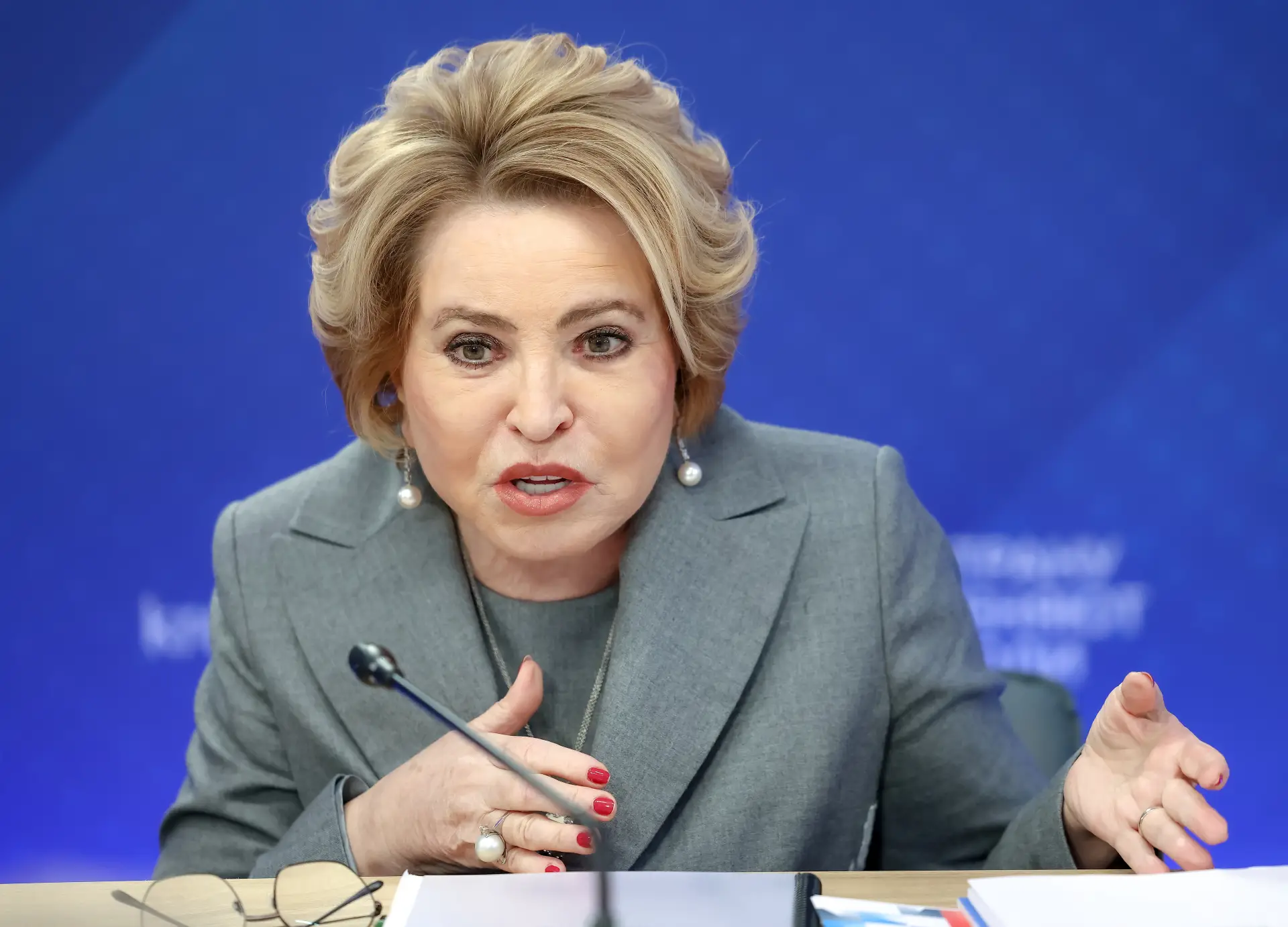 Спикер Совета Федерации Валентина Матвиенко назвала уничтожение верховного лидера Ирана вопиющим посягательством на суверенитет страны и грубым нарушением международного права. Фото