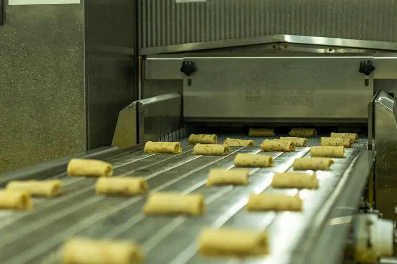 "Чтобы в каждой морозилке вместе с пачкой пельменей лежала пицца"