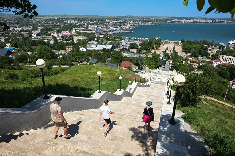 День воссоединения Крыма с Россией-2026: дата, история и традиции праздника