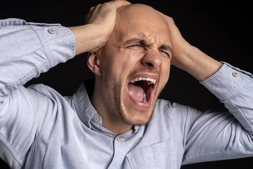 Недостаток магния может привести к повышенной возбудимости и раздражительности. Фото