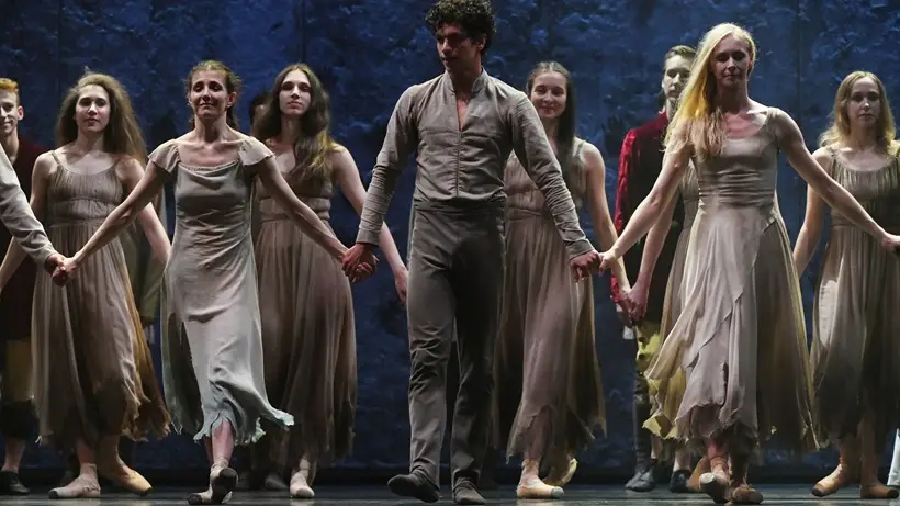 артисты, поклон. Фото