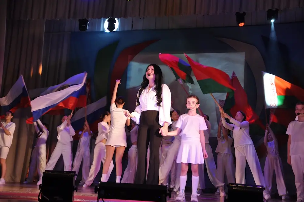 Аллея российско-белорусской дружбы появилась в Зернограде Ростовской области