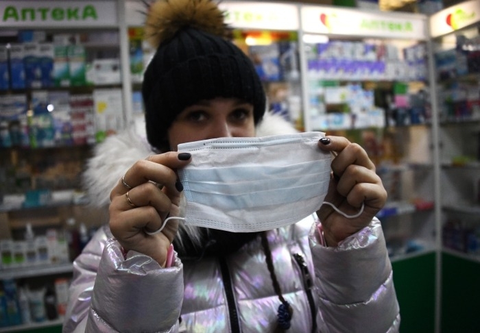 Правительство РФ ограничило продажу медицинских масок и перчаток