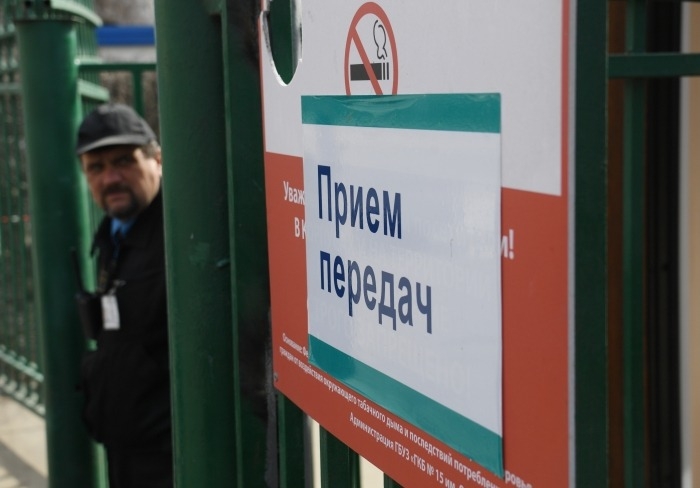 Более 300 медиков и пациентов больницы в Воронежской области проверяют после контакта с зараженным Covid-19