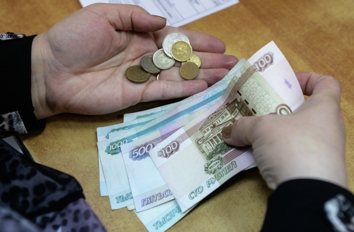 Путин: до июня пособие по безработице будет выплачиваться в размере МРОТ