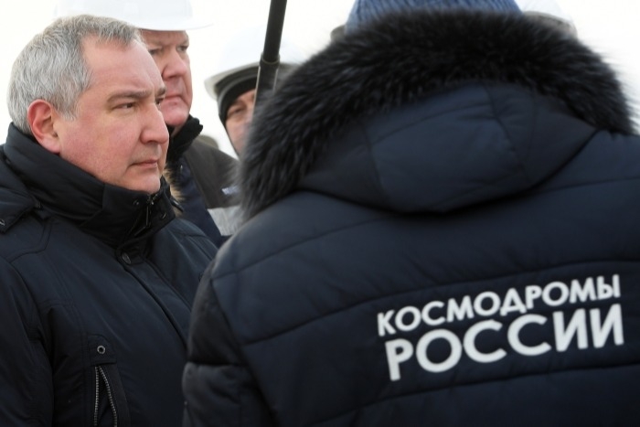 Рогозин: 111 сотрудников "Роскосмоса" заболели COVID-19, трое умерли