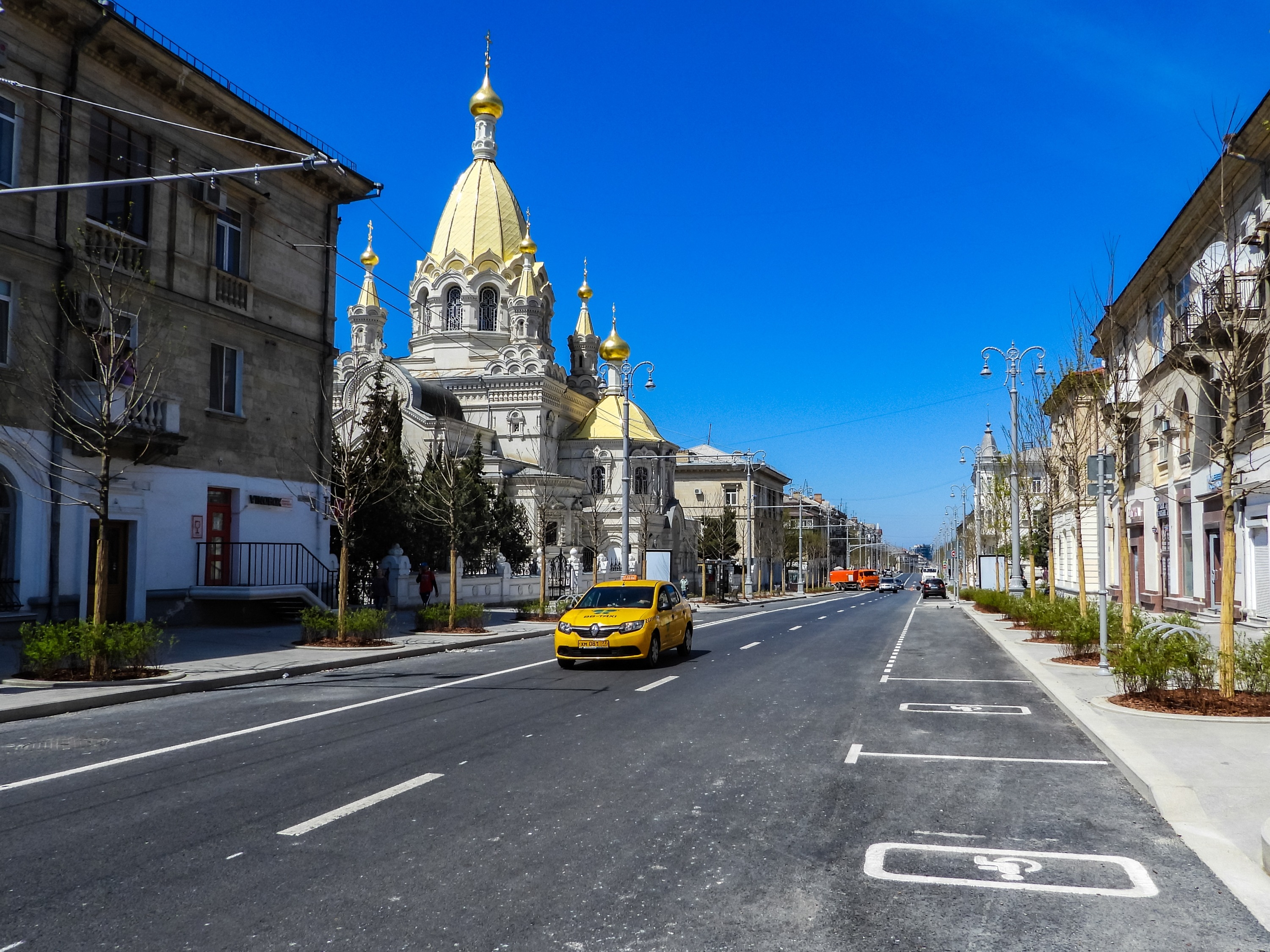 Реконструкция центральной улицы завершена в Севастополе - Юг и Северный Кавказ