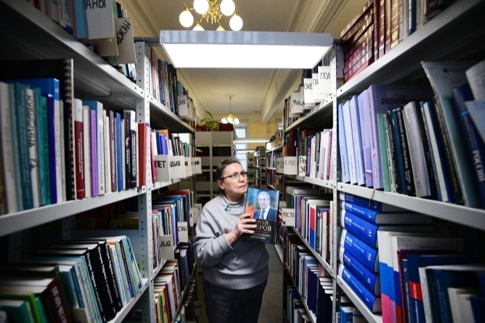 В Оренбуржье введен "карантин" для библиотечных книг