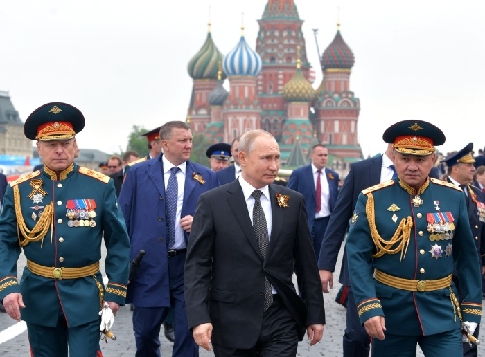 Путин: Парад Победы состоится 24 июня