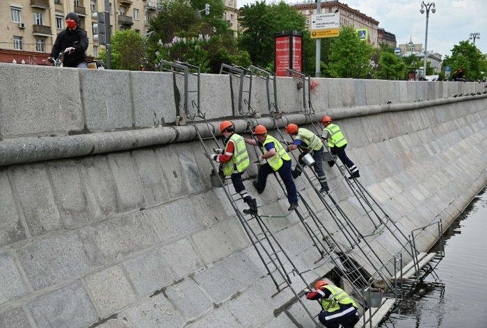 Реконструкцию восьми участков набережных проведут в Москве до 2023 года