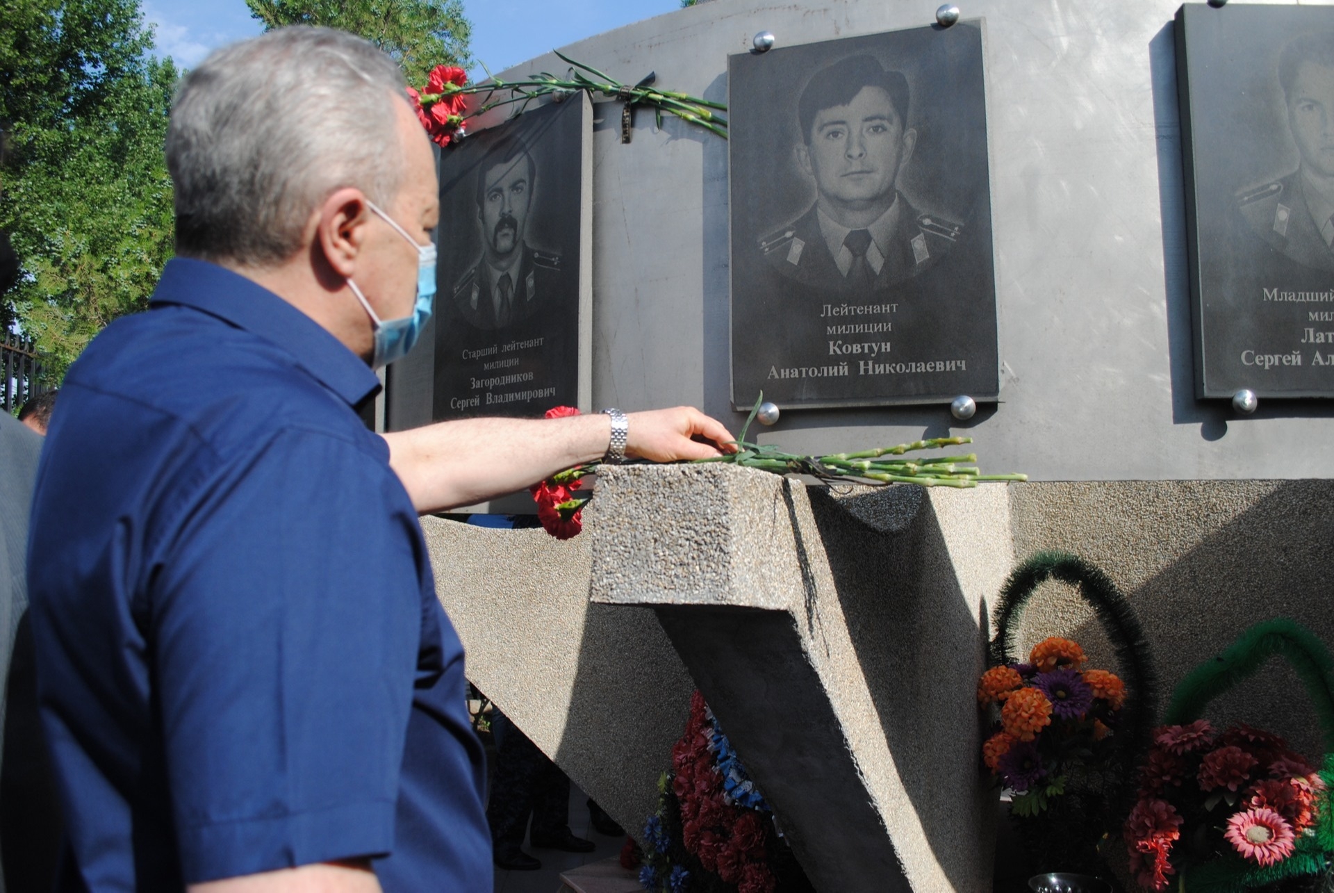 На Ставрополье почтили память жертв теракта в Буденновске, который был совершен 25 лет назад