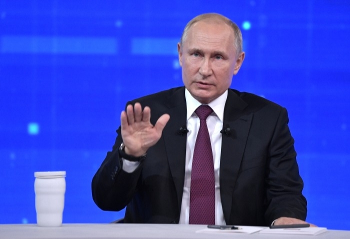 "Прямая линия" Путина состоится после голосования по поправкам в Конституцию