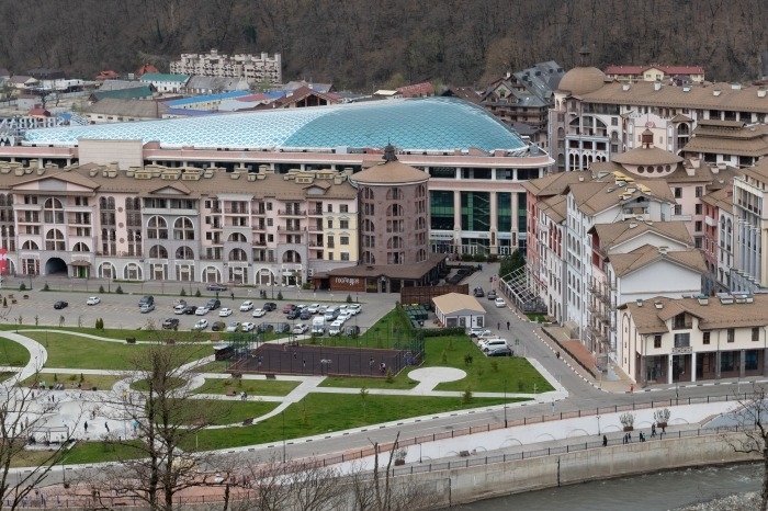 Курорт Красная Поляна  начнет открывать отели и апартаменты с 22 июня