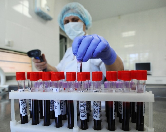 Очаг заражения COVID-19 обнаружен на станции переливания крови в Тюмени