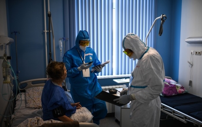 Тульская область выделит дополнительно 300 млн рублей на выплаты медработникам за работу с COVID-пациентами