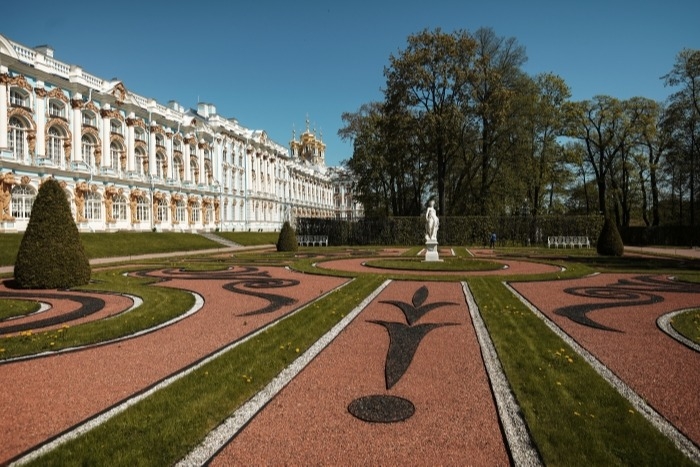 Парки Петергофа, Царского села и Павловска откроются для посетителей 3 июля