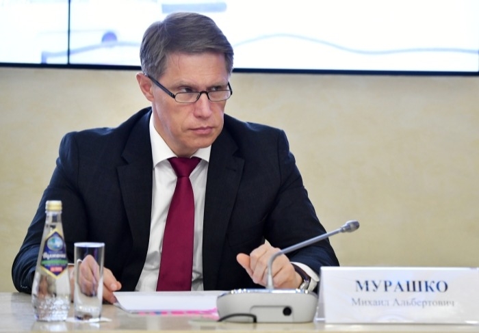Глава Минздрава ожидает возвращения РФ к нормальной жизни не раньше февраля