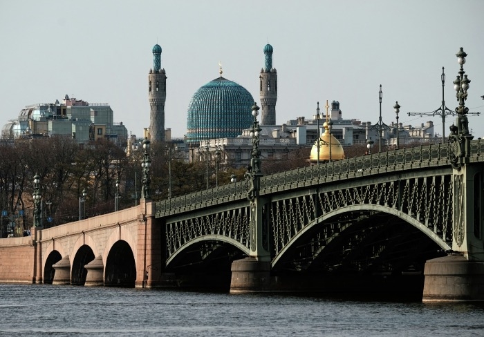 Мусульман Петербурга просят воздержаться от посещения мечети в Курбан-Байрам